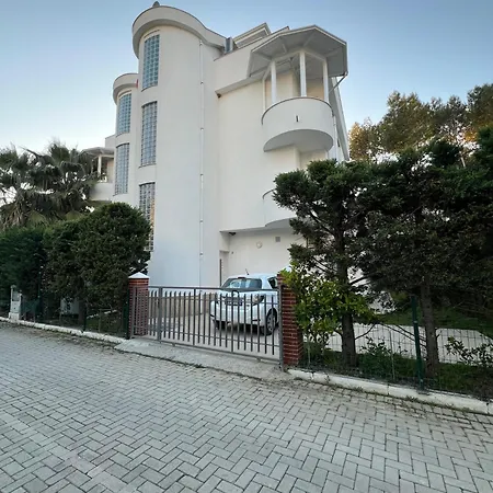 Pearl Of Adriatic Casa vacanze Golem (Tirana)